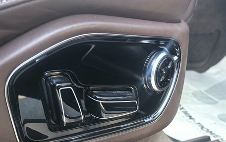 Audi A8, 2015 год, 4 950 000 рублей, 21 фотография