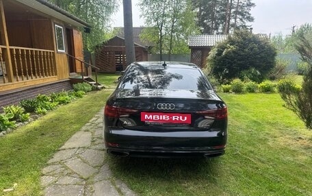 Audi A4, 2019 год, 2 450 000 рублей, 4 фотография
