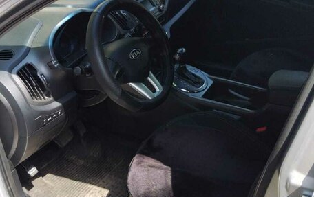KIA Sportage III, 2011 год, 1 300 000 рублей, 2 фотография