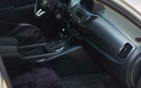 KIA Sportage III, 2011 год, 1 300 000 рублей, 8 фотография