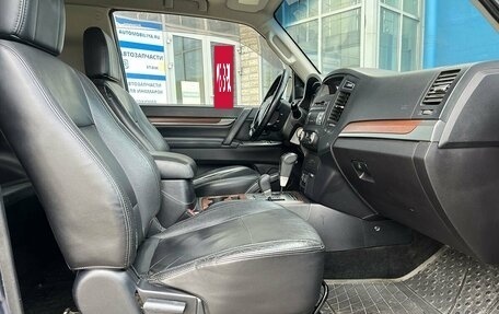 Mitsubishi Pajero IV, 2008 год, 1 699 000 рублей, 11 фотография