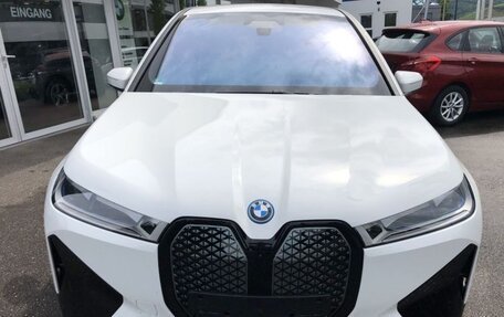BMW iX, 2022 год, 6 167 557 рублей, 3 фотография