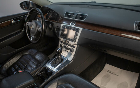 Volkswagen Passat B7, 2013 год, 1 299 000 рублей, 16 фотография