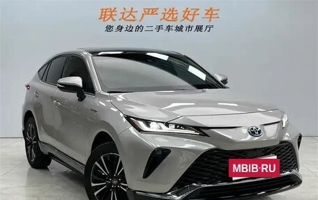 Toyota Venza, 2022 год, 3 310 000 рублей, 3 фотография