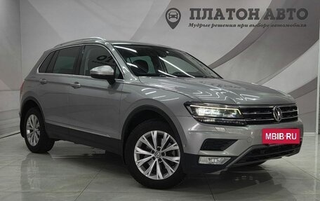 Volkswagen Tiguan II, 2016 год, 2 350 000 рублей, 3 фотография