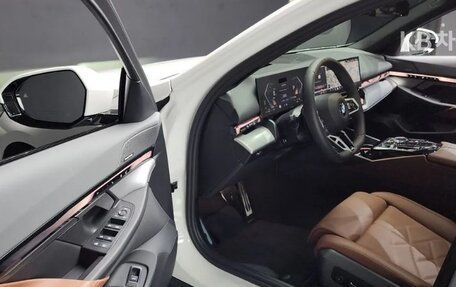 BMW 5 серия, 2023 год, 7 340 000 рублей, 5 фотография