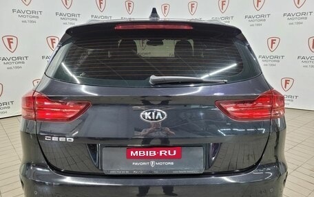 KIA cee'd III, 2021 год, 1 540 000 рублей, 3 фотография