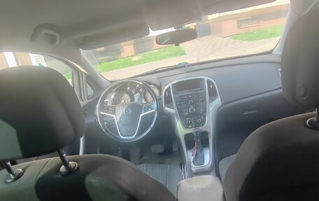 Opel Astra J, 2011 год, 420 000 рублей, 13 фотография