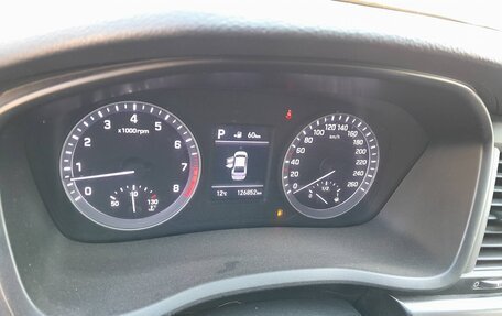 Hyundai Sonata VII, 2017 год, 1 053 024 рублей, 8 фотография
