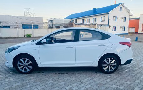 Hyundai Solaris II рестайлинг, 2021 год, 1 300 000 рублей, 5 фотография