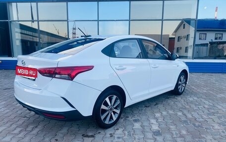 Hyundai Solaris II рестайлинг, 2021 год, 1 300 000 рублей, 6 фотография
