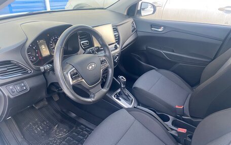Hyundai Solaris II рестайлинг, 2021 год, 1 300 000 рублей, 14 фотография