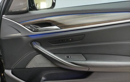 BMW 5 серия, 2019 год, 3 675 000 рублей, 28 фотография