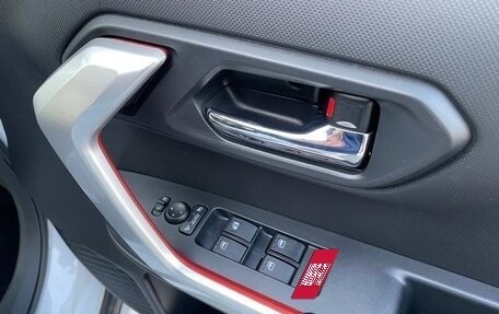 Toyota Raize I, 2021 год, 1 180 000 рублей, 14 фотография