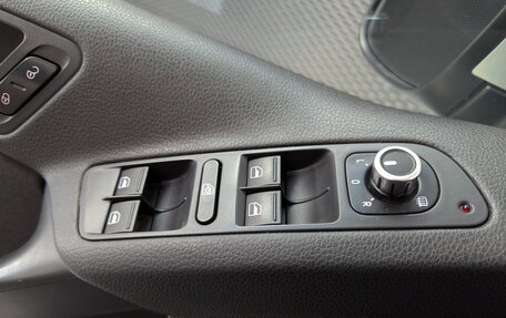 Volkswagen Tiguan I, 2013 год, 1 290 000 рублей, 36 фотография