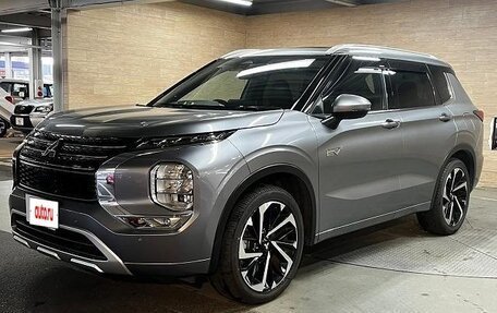 Mitsubishi Outlander, 2022 год, 3 455 000 рублей, 8 фотография
