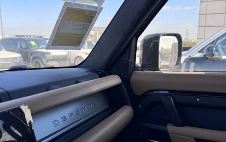 Land Rover Defender II, 2025 год, 12 800 000 рублей, 2 фотография
