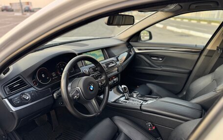 BMW 5 серия, 2013 год, 2 950 000 рублей, 6 фотография