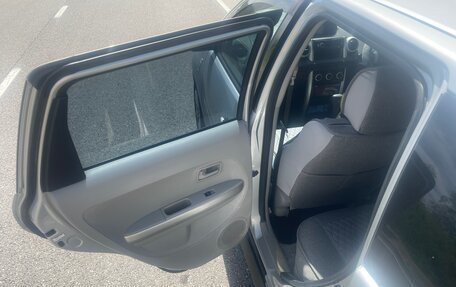 Toyota Ist II, 2003 год, 620 000 рублей, 11 фотография