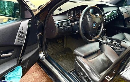 BMW 5 серия, 2006 год, 1 370 000 рублей, 12 фотография