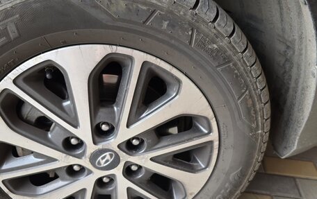 Hyundai Grand Starex Grand Starex I рестайлинг 2, 2018 год, 4 250 000 рублей, 11 фотография