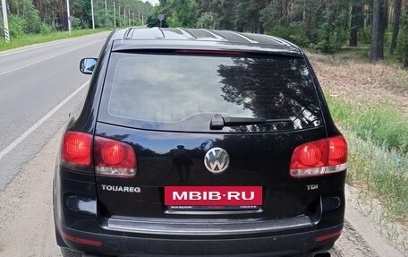 Volkswagen Touareg III, 2005 год, 750 000 рублей, 6 фотография