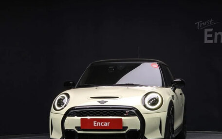 MINI Hatch, 2021 год, 2 230 000 рублей, 3 фотография