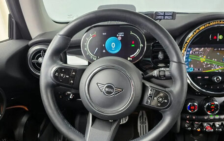 MINI Hatch, 2021 год, 2 230 000 рублей, 13 фотография