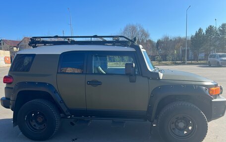 Toyota FJ Cruiser, 2011 год, 3 000 000 рублей, 10 фотография