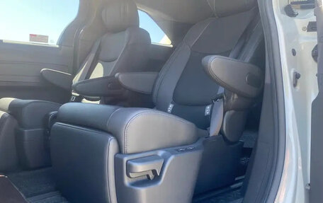 Toyota Sienna, 2022 год, 3 900 000 рублей, 4 фотография