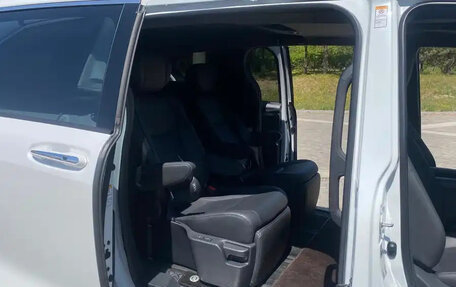 Toyota Sienna, 2022 год, 3 900 000 рублей, 13 фотография