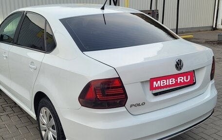 Volkswagen Polo VI (EU Market), 2016 год, 900 000 рублей, 3 фотография