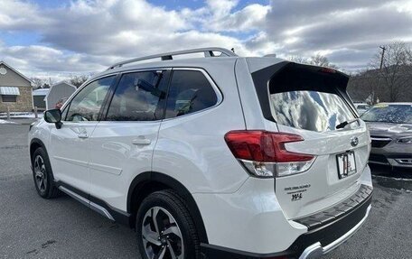Subaru Forester, 2023 год, 3 600 000 рублей, 4 фотография