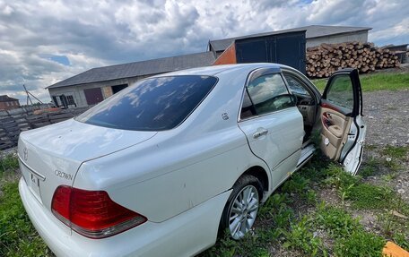 Toyota Crown, 2004 год, 150 000 рублей, 2 фотография