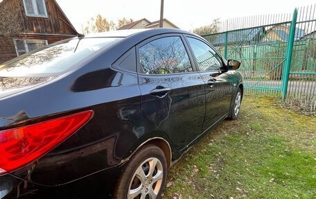 Hyundai Solaris II рестайлинг, 2012 год, 690 000 рублей, 8 фотография