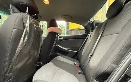 Hyundai Solaris II рестайлинг, 2012 год, 690 000 рублей, 13 фотография