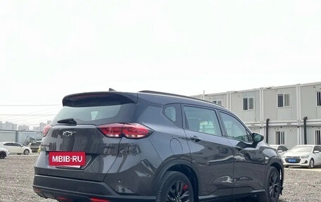 Chevrolet Orlando, 2022 год, 1 250 000 рублей, 4 фотография
