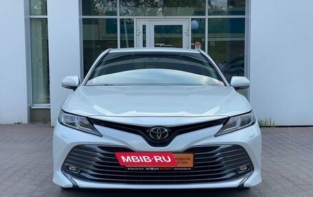 Toyota Camry, 2020 год, 2 619 000 рублей, 3 фотография
