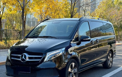 Mercedes-Benz V-Класс, 2022 год, 5 000 000 рублей, 1 фотография