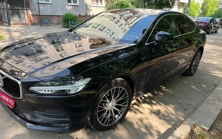 Volvo S90 II рестайлинг, 2019 год, 2 700 000 рублей, 1 фотография