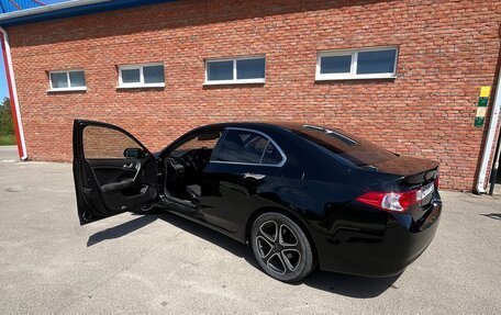 Honda Accord VIII рестайлинг, 2008 год, 1 000 000 рублей, 5 фотография