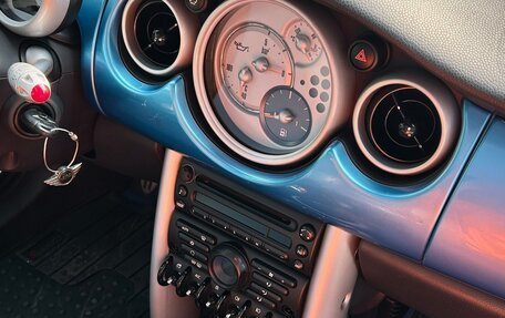 MINI Hatch, 2004 год, 1 450 000 рублей, 12 фотография