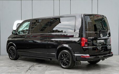 Volkswagen Caravelle T6 рестайлинг, 2021 год, 5 100 000 рублей, 2 фотография