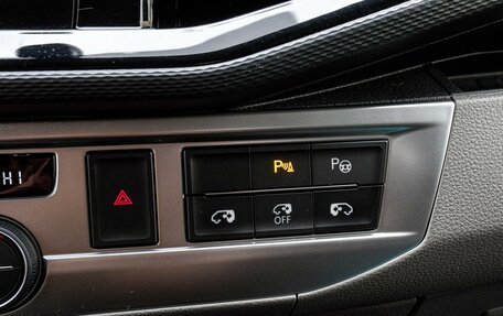 Volkswagen Caravelle T6 рестайлинг, 2021 год, 5 100 000 рублей, 18 фотография
