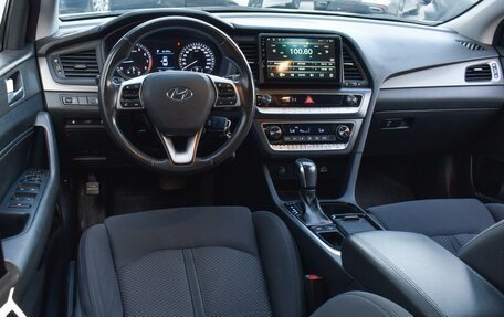 Hyundai Sonata VII, 2018 год, 2 030 000 рублей, 6 фотография