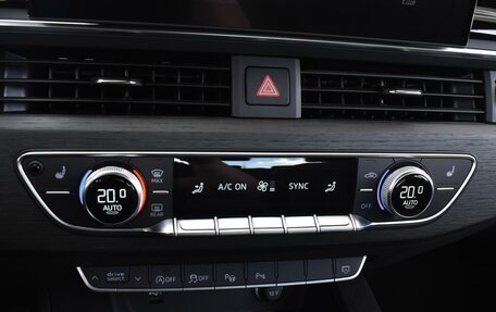 Audi A4, 2022 год, 4 590 000 рублей, 16 фотография