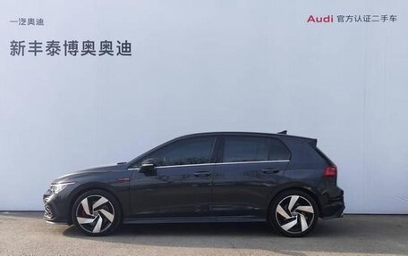 Volkswagen Golf GTI, 2022 год, 2 306 000 рублей, 3 фотография