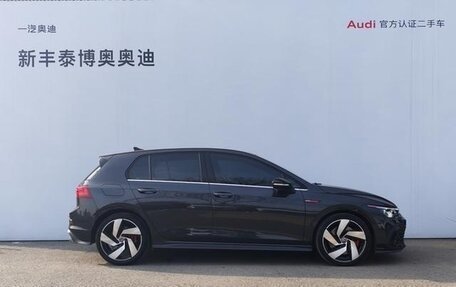 Volkswagen Golf GTI, 2022 год, 2 306 000 рублей, 5 фотография