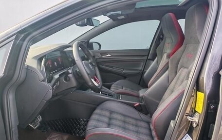 Volkswagen Golf GTI, 2022 год, 2 306 000 рублей, 10 фотография
