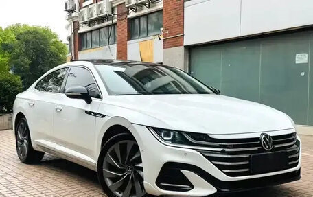 Volkswagen Arteon I, 2021 год, 2 300 000 рублей, 2 фотография